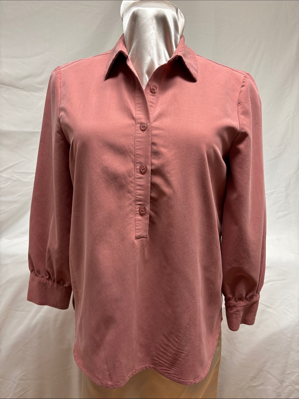 Daniel Cremieux Three-Quarter Sleeve Button-Placket Blouse in Rose